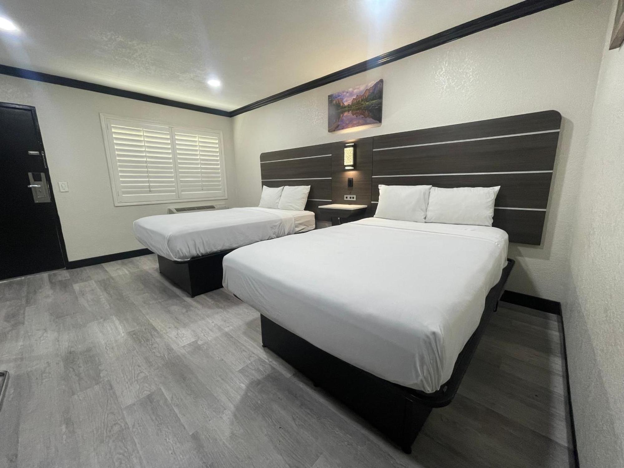 Escondido Lodge Экстерьер фото